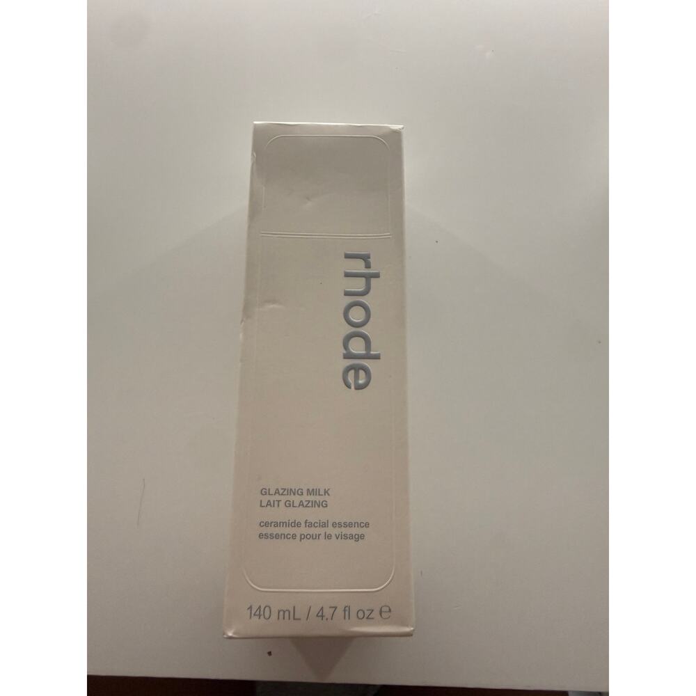 Rhode Glazing Milk Ceramide Facial Essence 140mL / 4.7 oz Skincare - Picture 2 of 9